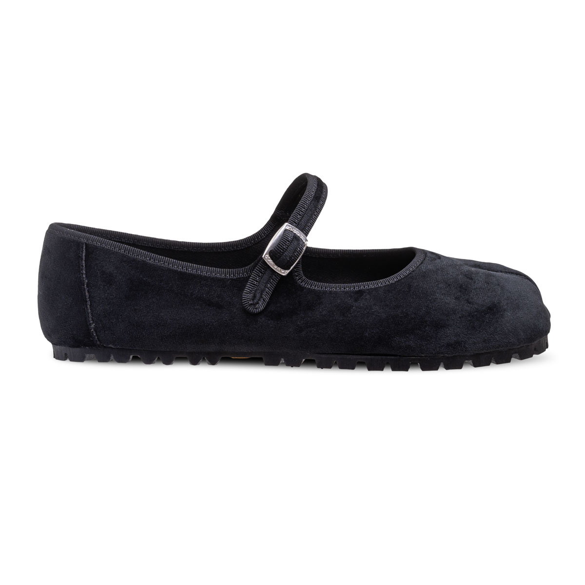 Tabi Black Velvet Vibram