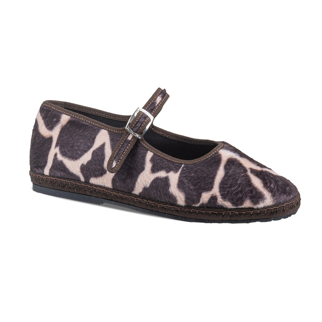 Maryjane Brown Giraffe